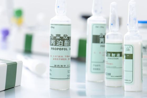 Хорошая цена. Эмульсия наркозное 10ml FDF 2% наркозная Propofol: 200mg GMP онлайн